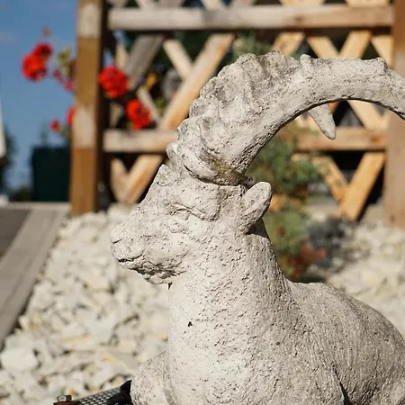 蓝索拉尔姆酒店 3*