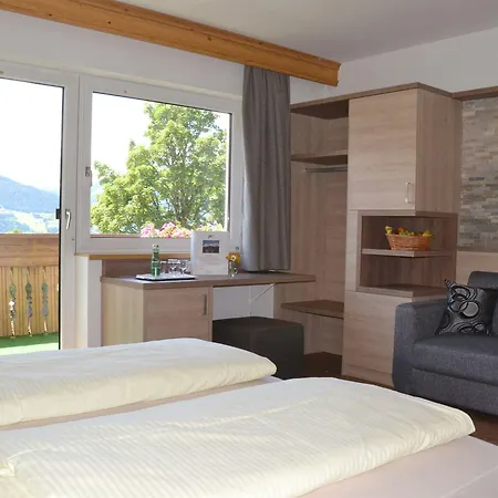 蓝索拉尔姆酒店 酒店 拉姆绍达赫斯坦