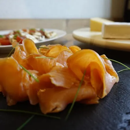 蓝索拉尔姆酒店 3*